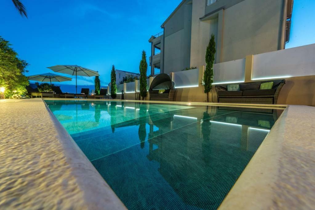 Apartments Villa Maelise Novalja Εξωτερικό φωτογραφία